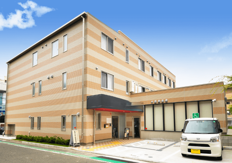 【江田駅より徒歩2分！！】高時給◎住宅型有料老人ホーム(ホスピス)での健康管理業務をお願いいたします