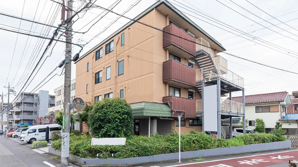 【橋本駅】週3～5日＊高時給1500円～1750円＊介護付き有料老人ホームのケアスタッフ